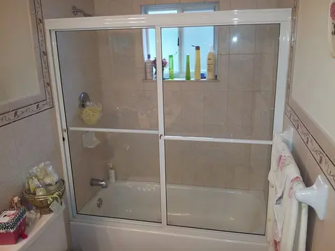 Professional glass installation